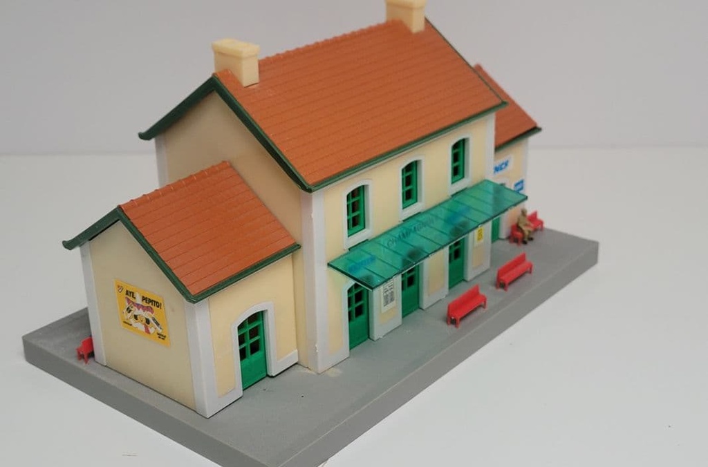 Image 4