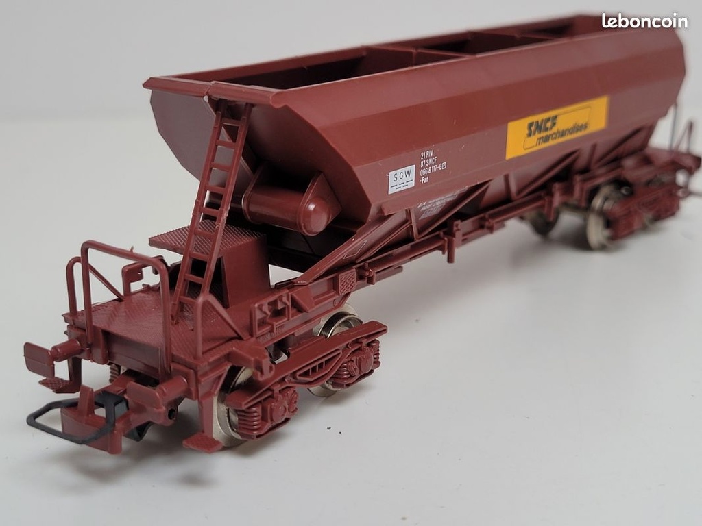 _n_664255_wagon_trmie__bogies_sncf_marchandises_jouef_ho_7.jpg