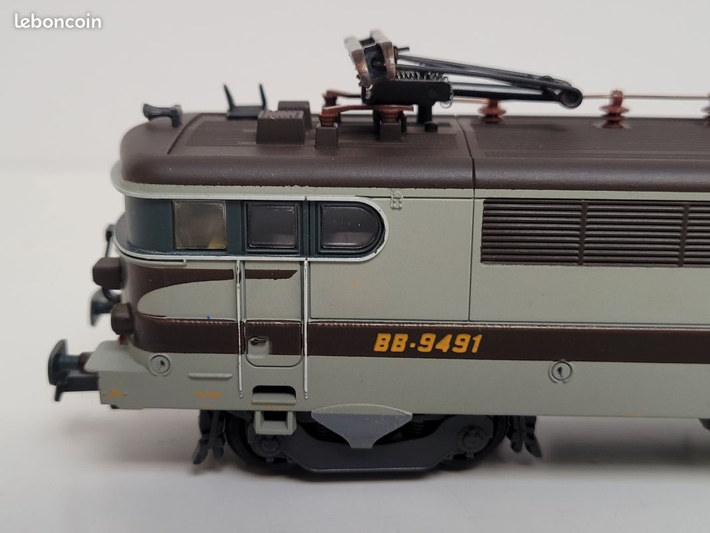 _n_208160_locomotive_lectrique_bb_9491_livre_arzens_lima_ho_6.jpg