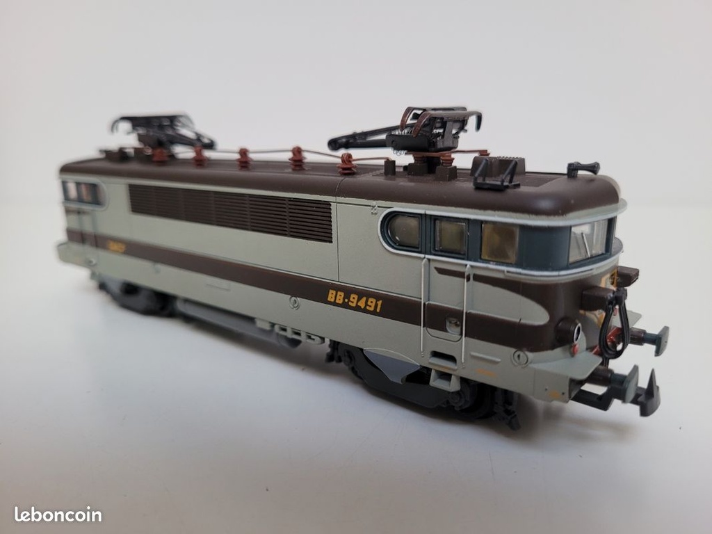 _n_208160_locomotive_lectrique_bb_9491_livre_arzens_lima_ho_10.jpg