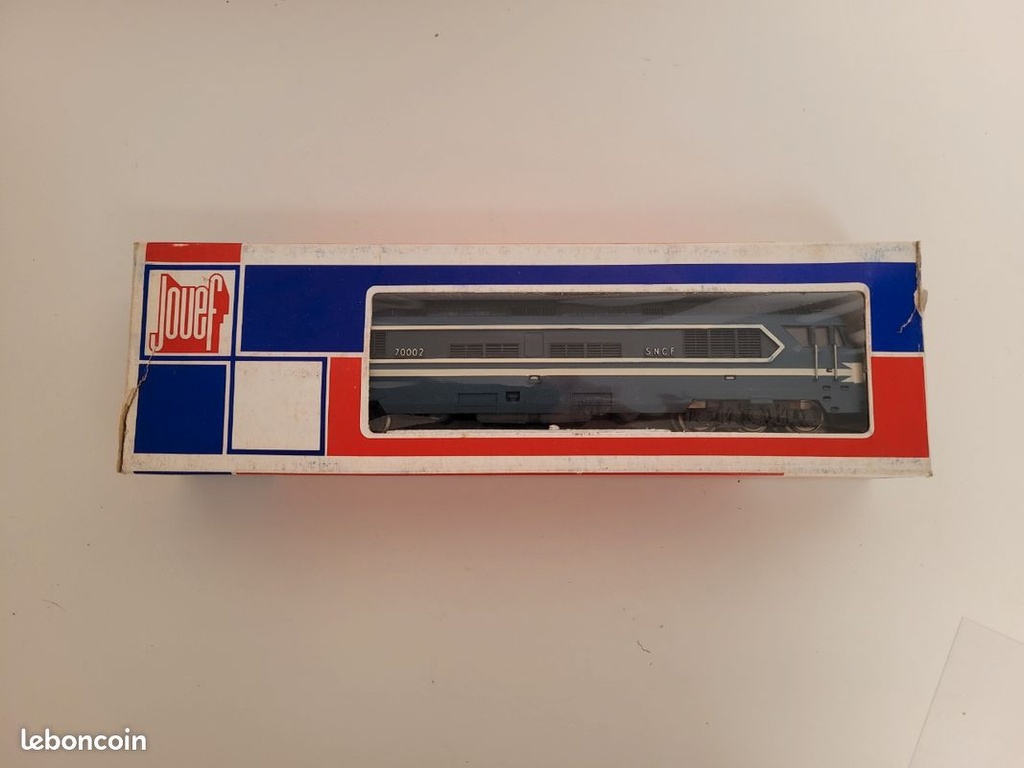 _n_8651_locomotive_lctrique_sncf_cc70002_jouef_ho_3.jpg