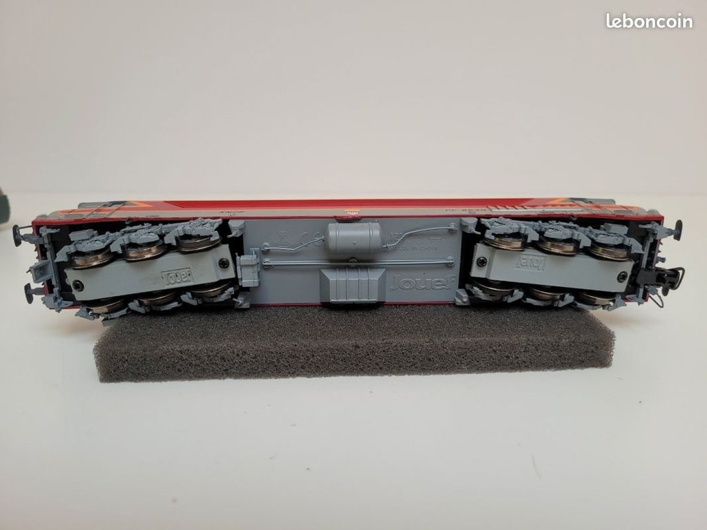_n_hj2031_locomotive_lectrique_serie_cc_6530_jouef_ho_18.jpg