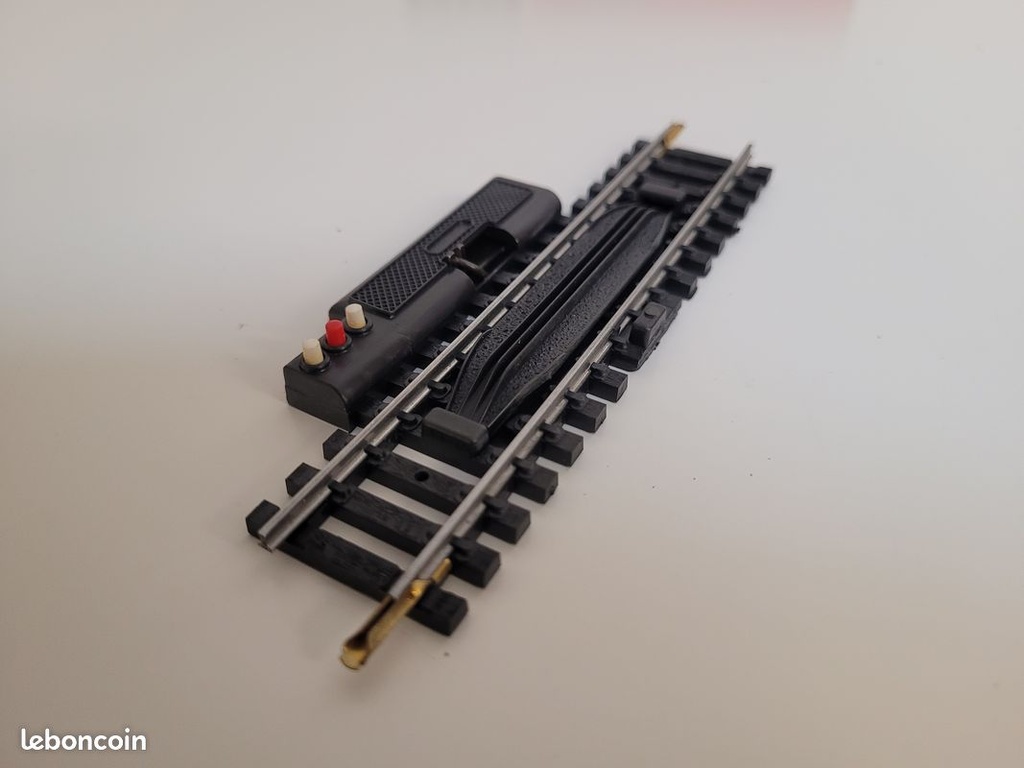 _n4791_rail_de_dcrochage__commande_lectrique_jouef_ho_4.jpg