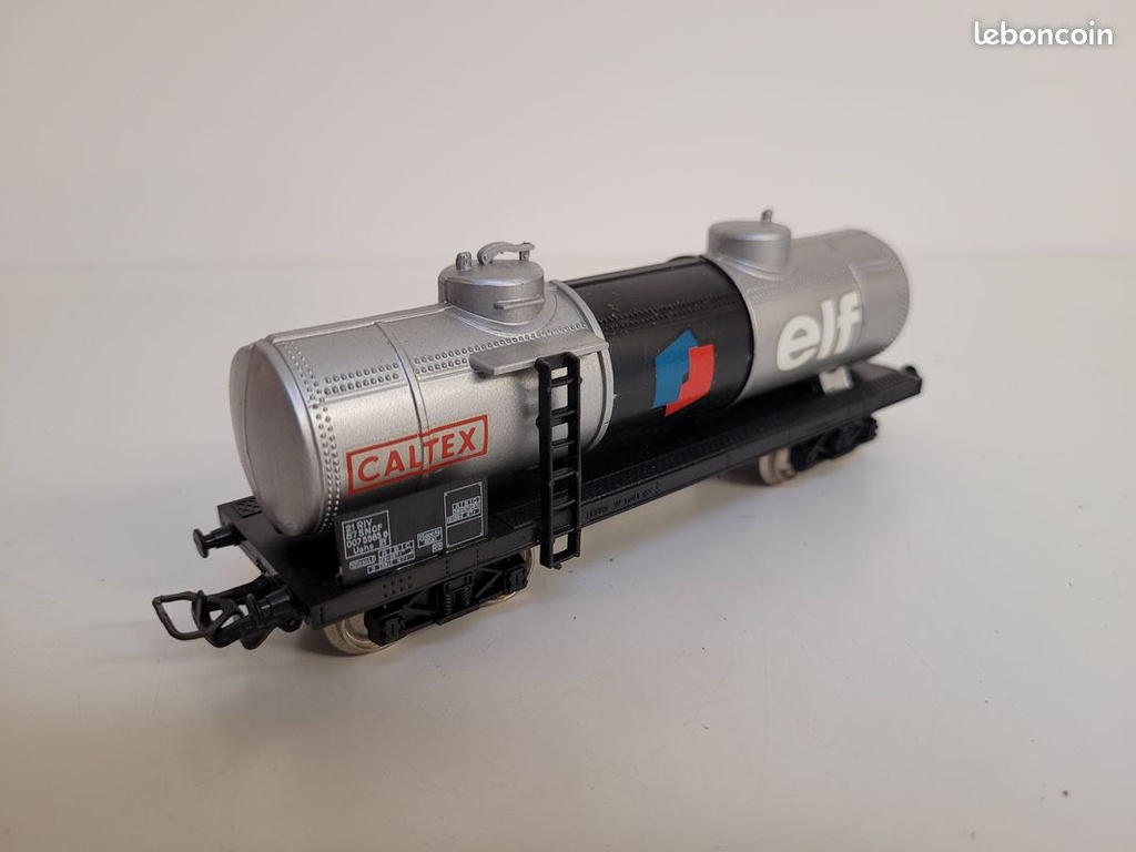 _n_6510_wagon_citerne__bogies_tp_elf_caltex_jouef_ho_9.jpg