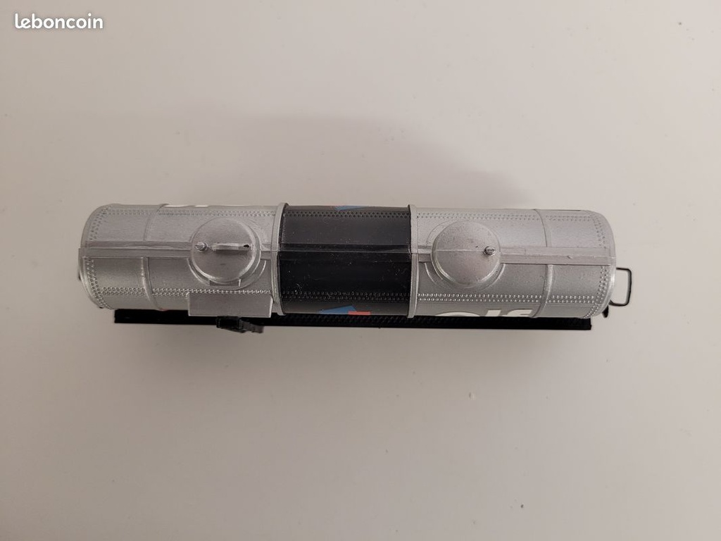 _n_6510_wagon_citerne__bogies_tp_elf_caltex_jouef_ho_11.jpg