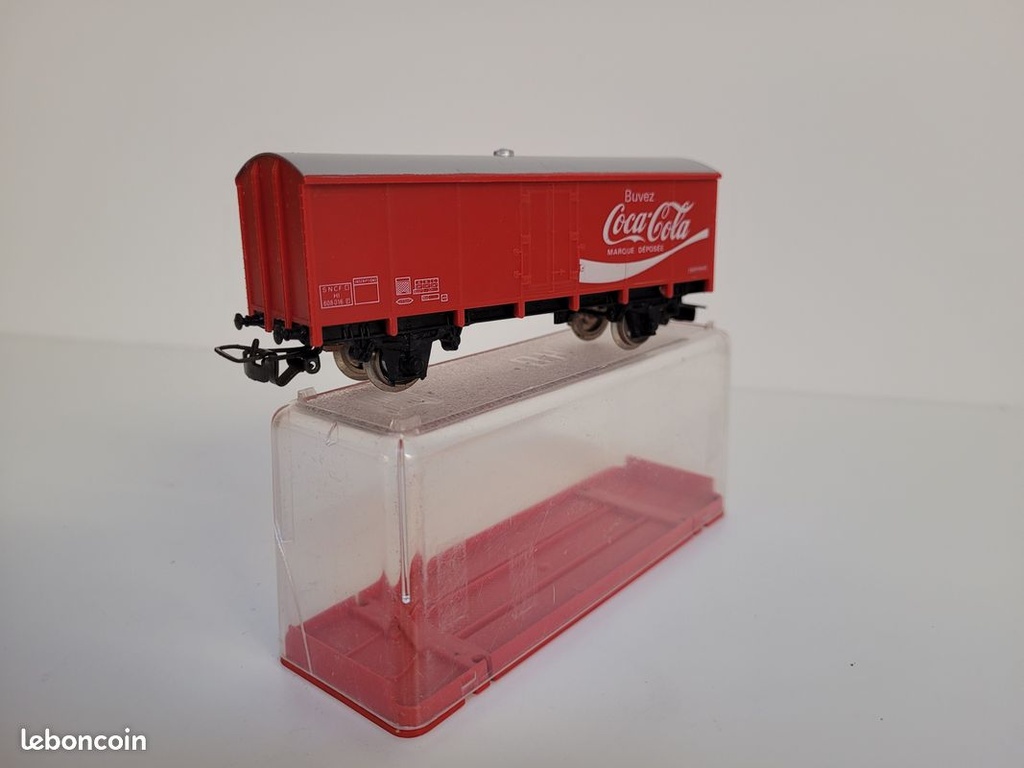  N° 6265 Wagon couvert à essieux Coca Cola Jouef Ho