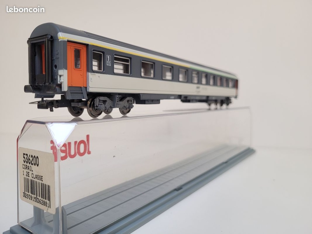  N° 536200 Voiture voyageures mixte 1ère/ 2 ème classe type corail Jouef Ho