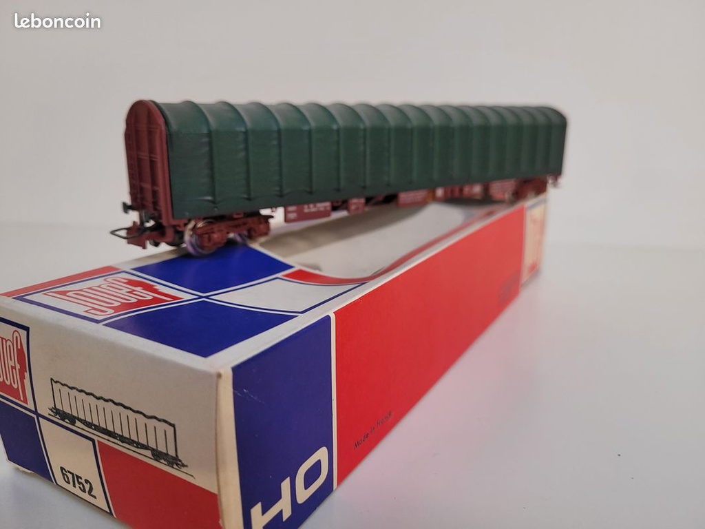  N°6752 Wagon SNCF baché à bogies Jouef Ho