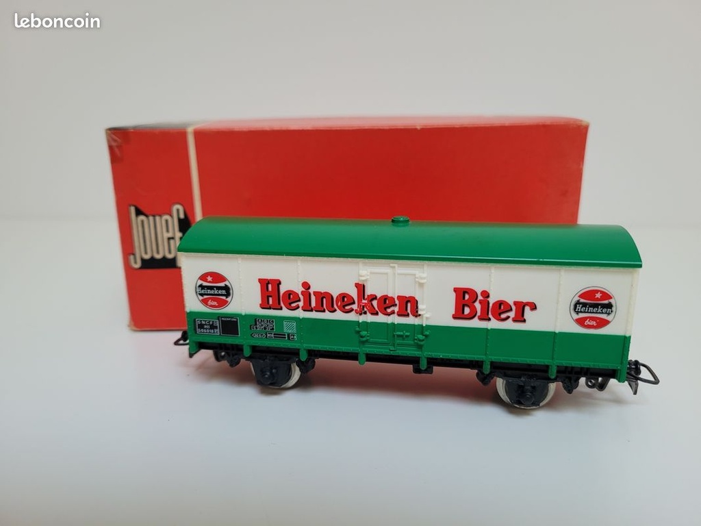  N° 6270 wagon couvert à essieux HEINEKEN BIER Jouef Ho