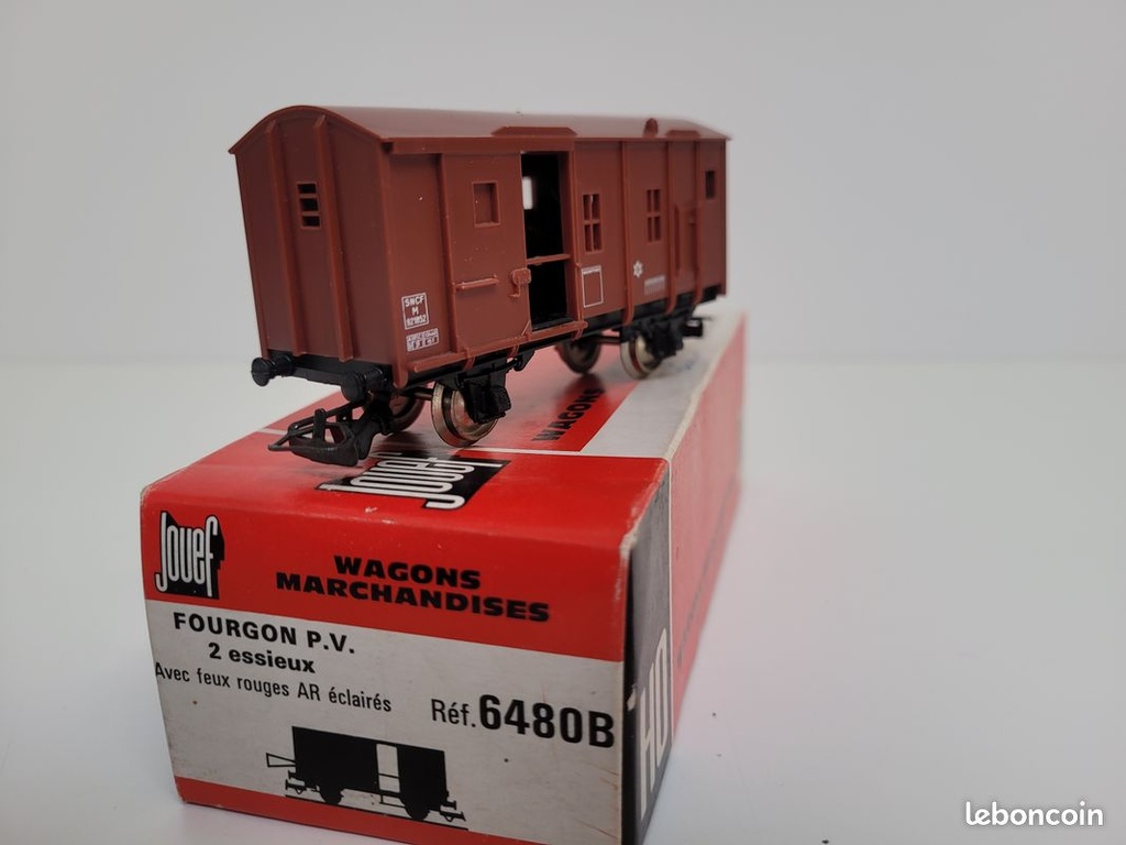 N° 6480B Fourgon fin de convoi avec feux Jouef Ho