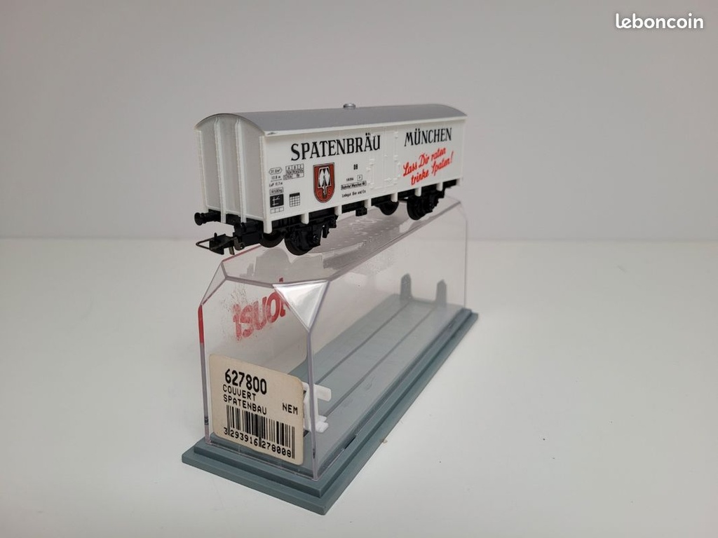 Train wagon N° 627800 wagon couvert à essieux Spatenbrau de la DB Jouef Ho