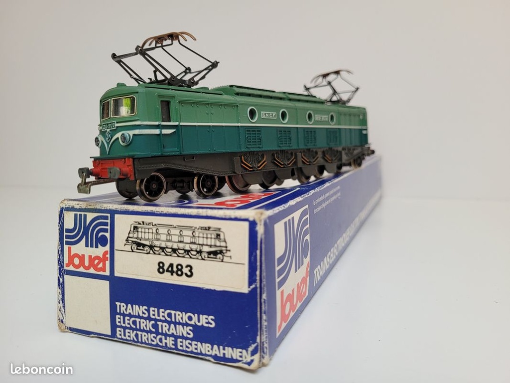 Train wagon N° 8483 Locomotive électrique 2D2 Jouef Ho