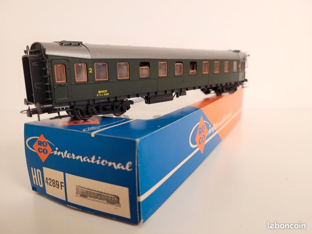 Train wagon N° 4289F Voiture SNCF à bogies B7 2 cl EX DR Type Brochet ROCO hO