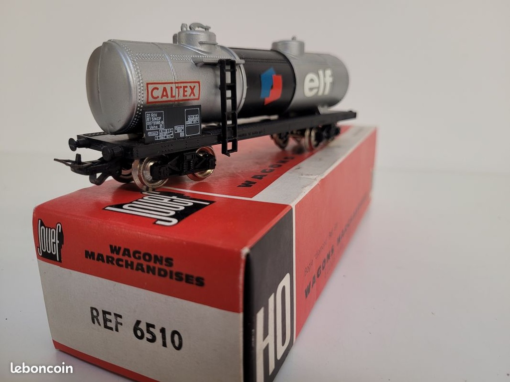 Train wagon N° 6510 Wagon citerne à bogies TP elf CALTEX Jouef Ho