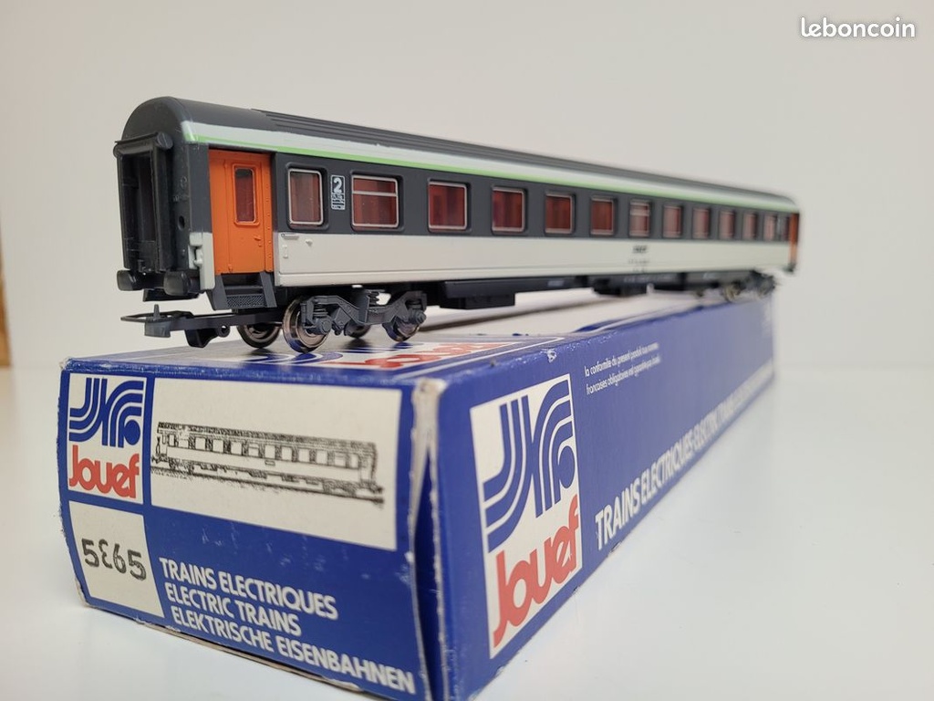 Train wagon N° 5365 Voiture voyageurs 2 ème classe type Corail Jouef Ho