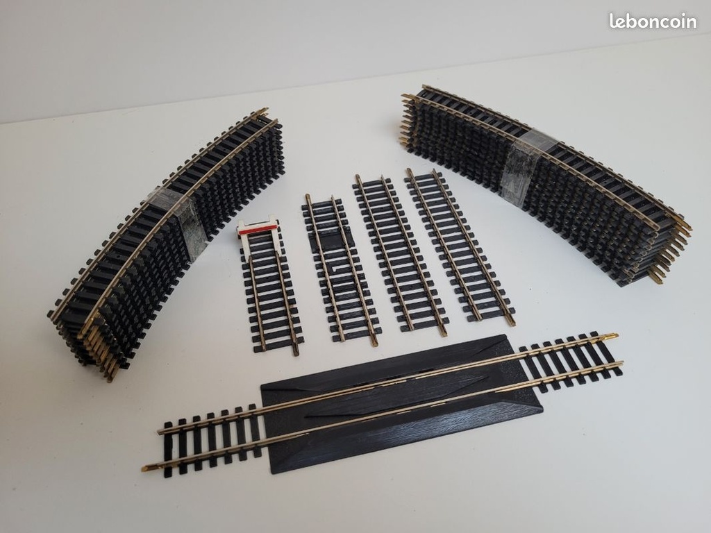 Train wagon Lot de 22 rails Maillechort et 3 éléments de voie Jouef Ho