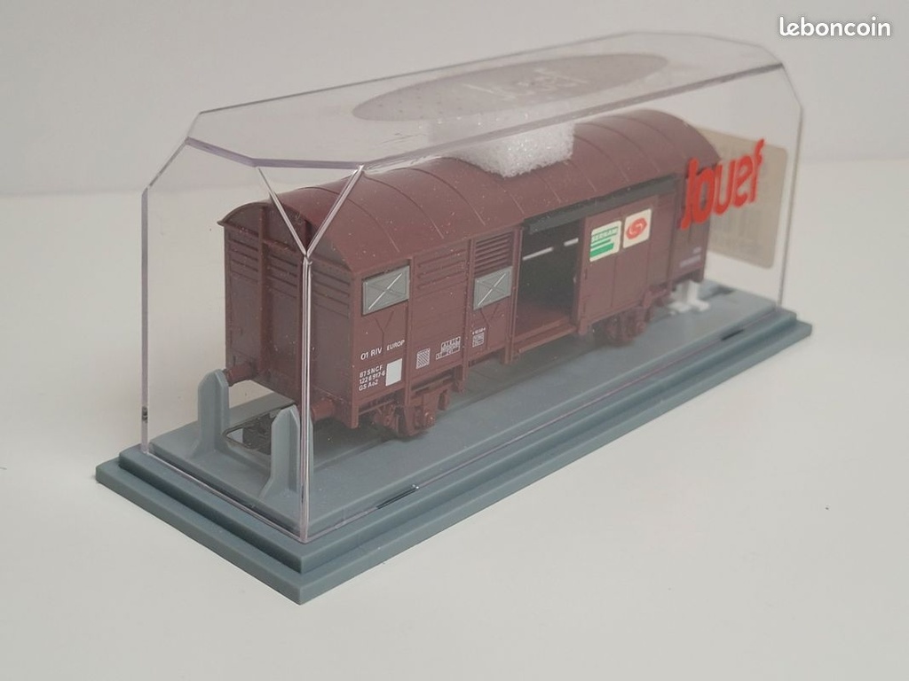 [3172939512] Train wagon N° 625100 wagon marchandises SNCF couvert à essieux Type UIC Jouef Ho