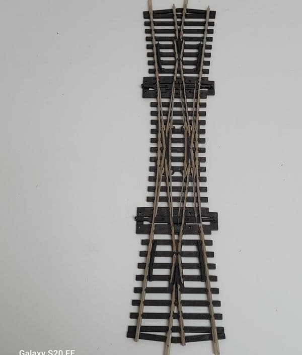 Train wagonN° SL80 traversée de jonction simple insulfrog PECO Ho