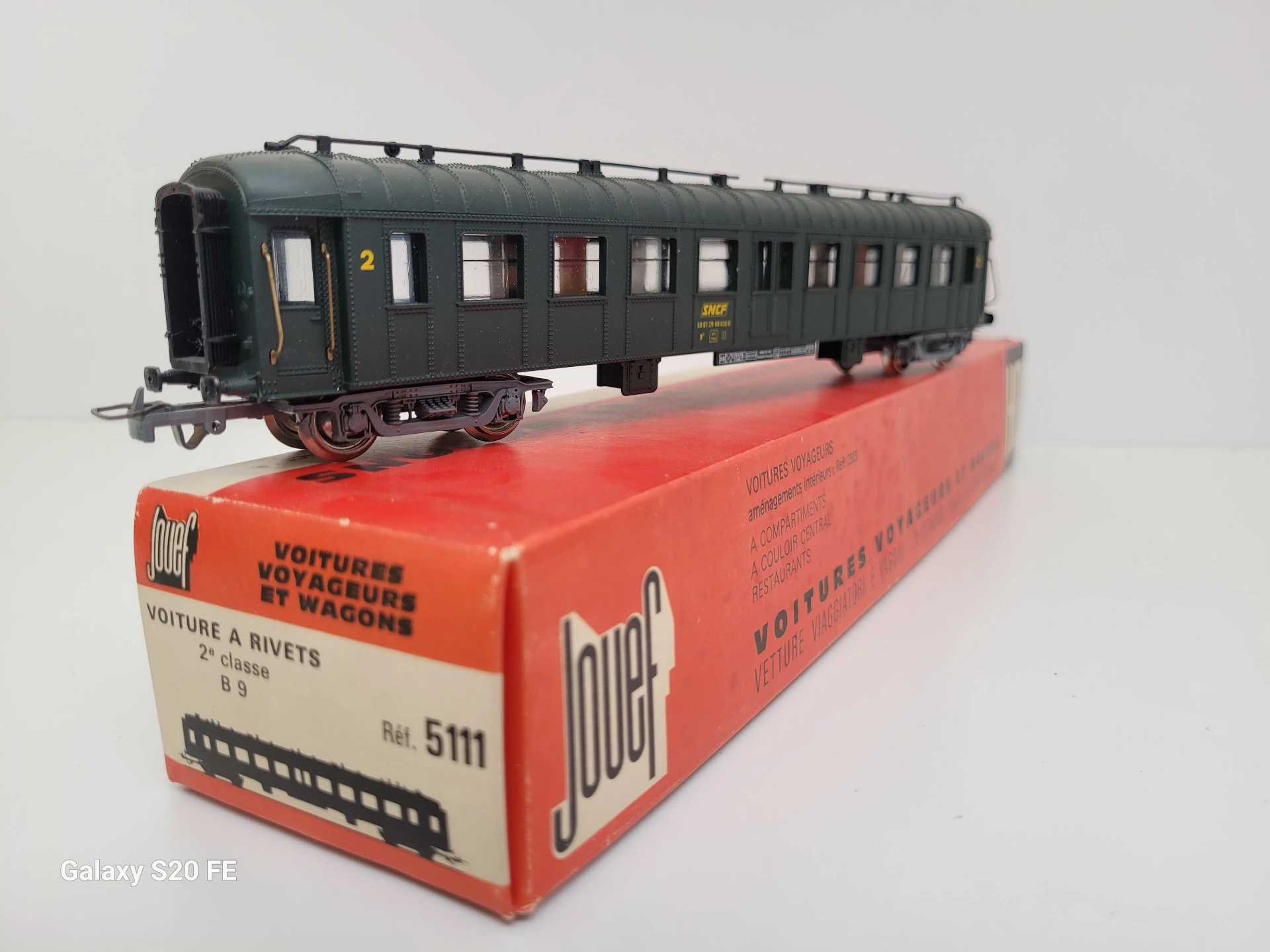 voiture voyageurs à rivets 2 ème classe B⁹ SNCF type OCEM RA
