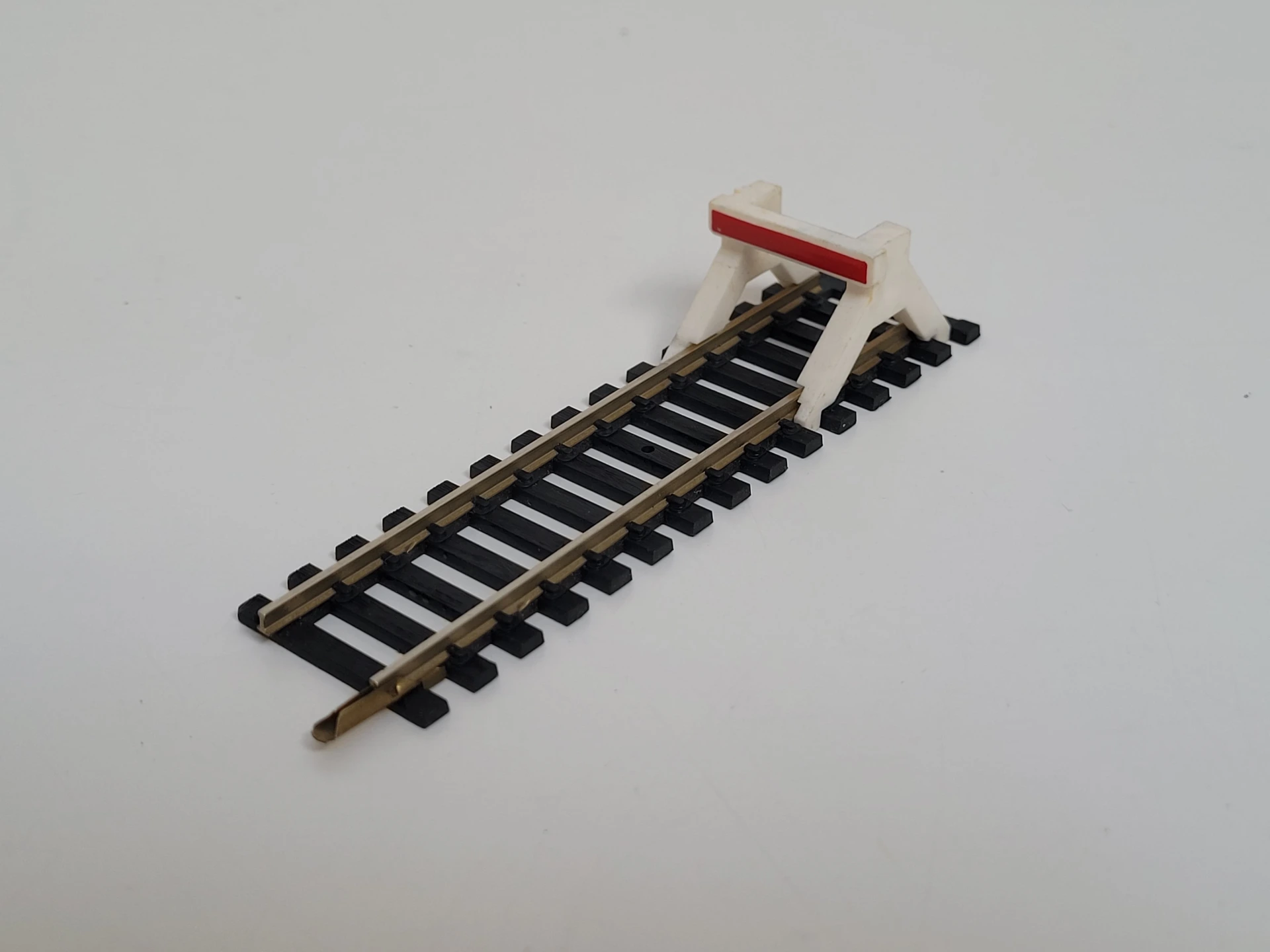 Rail heurtoir maillechort N°4780 Jouef Ho