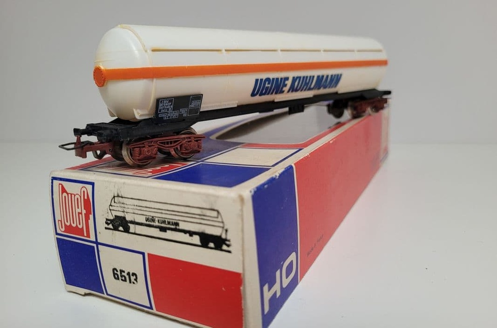 Train wagon N° 6513 Wagon citerne grande capacité 80 m3 UGRINE KUHLMANN Jouef Ho